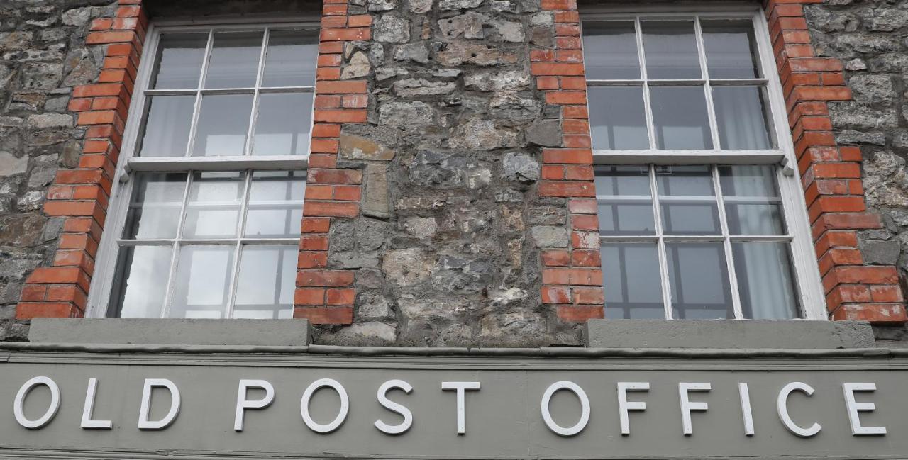 Old Post Office Hotel Slane Eksteriør billede